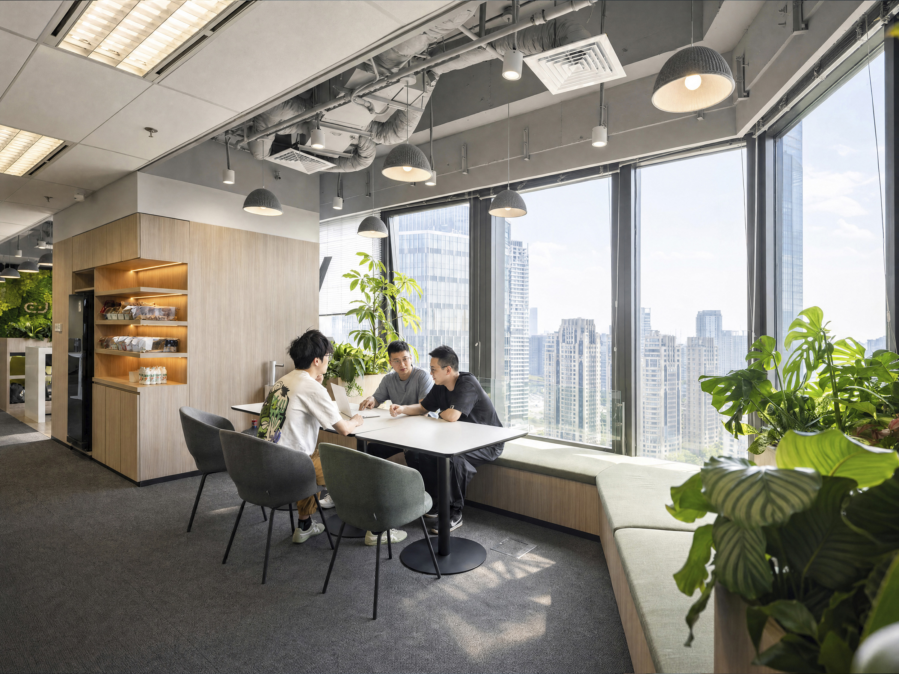 上海成均量化接待区与团队洽谈空间